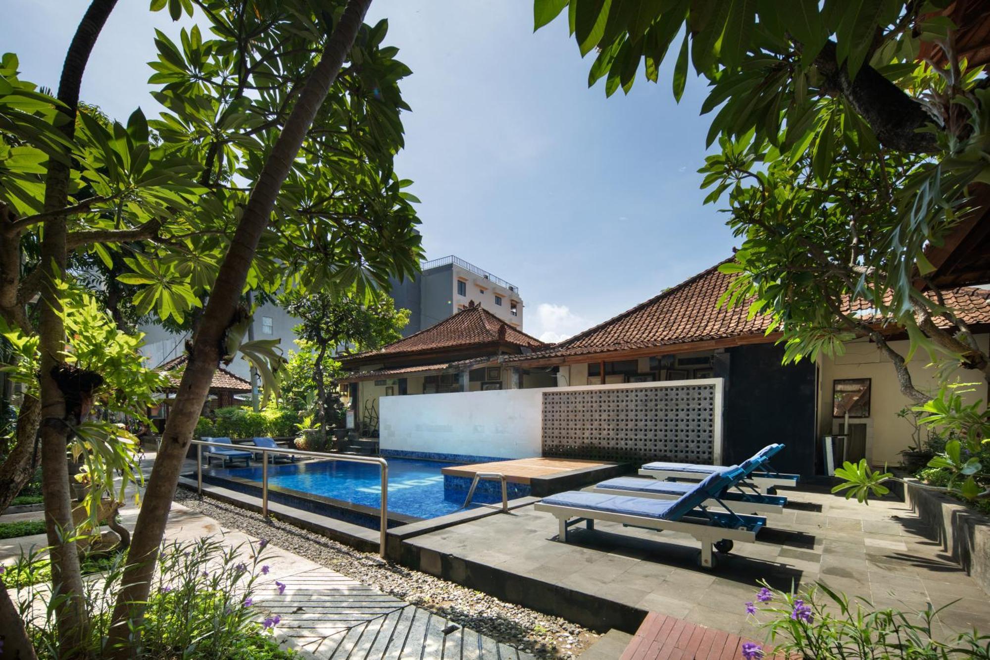 Legian Village Beach Resort - Chse Certified Eksteriør billede