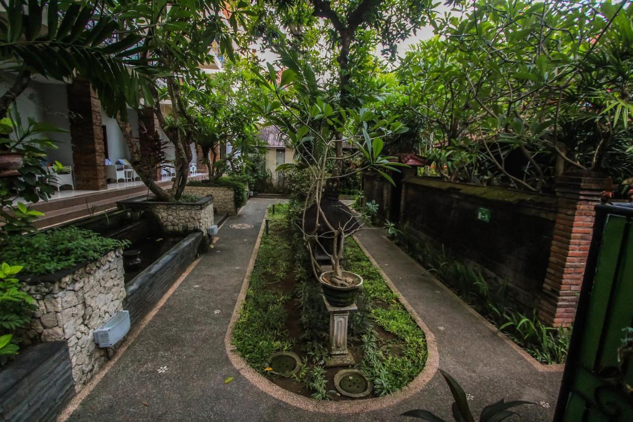Legian Village Beach Resort - Chse Certified Eksteriør billede